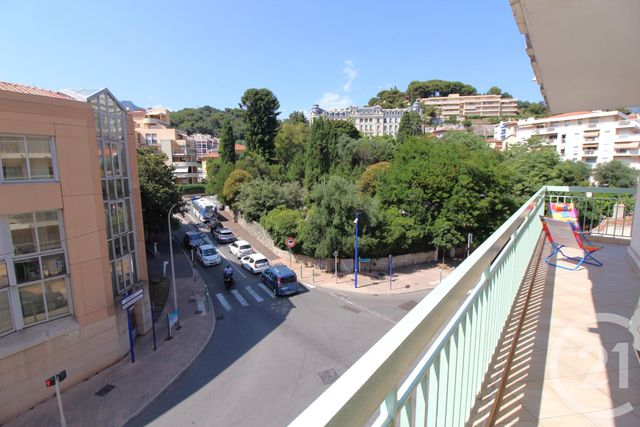 Appartement F2 à vendre - 2 pièces - 47.0 m2 - MENTON - 06 - PROVENCE-ALPES-COTE-D-AZUR - Century 21 Agence Molière