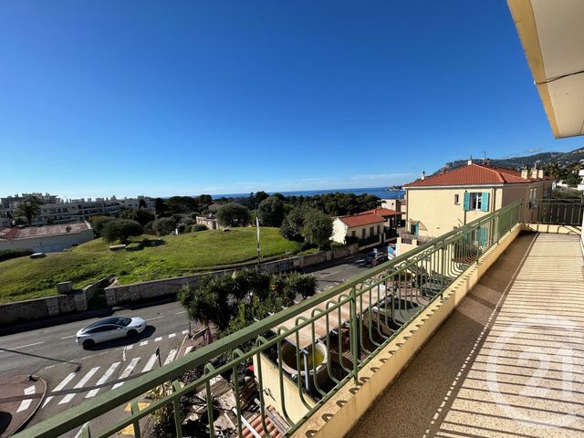 Appartement F2 à vendre - 2 pièces - 54.64 m2 - ROQUEBRUNE CAP MARTIN - 06 - PROVENCE-ALPES-COTE-D-AZUR - Century 21 Agence Molière